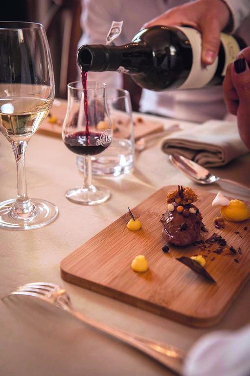 Les Chambres Du Restaurant Le Castellaras - Teritoria Fayence Luaran gambar