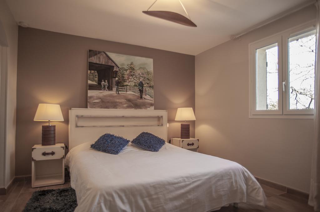 Les Chambres Du Restaurant Le Castellaras - Teritoria Fayence Luaran gambar