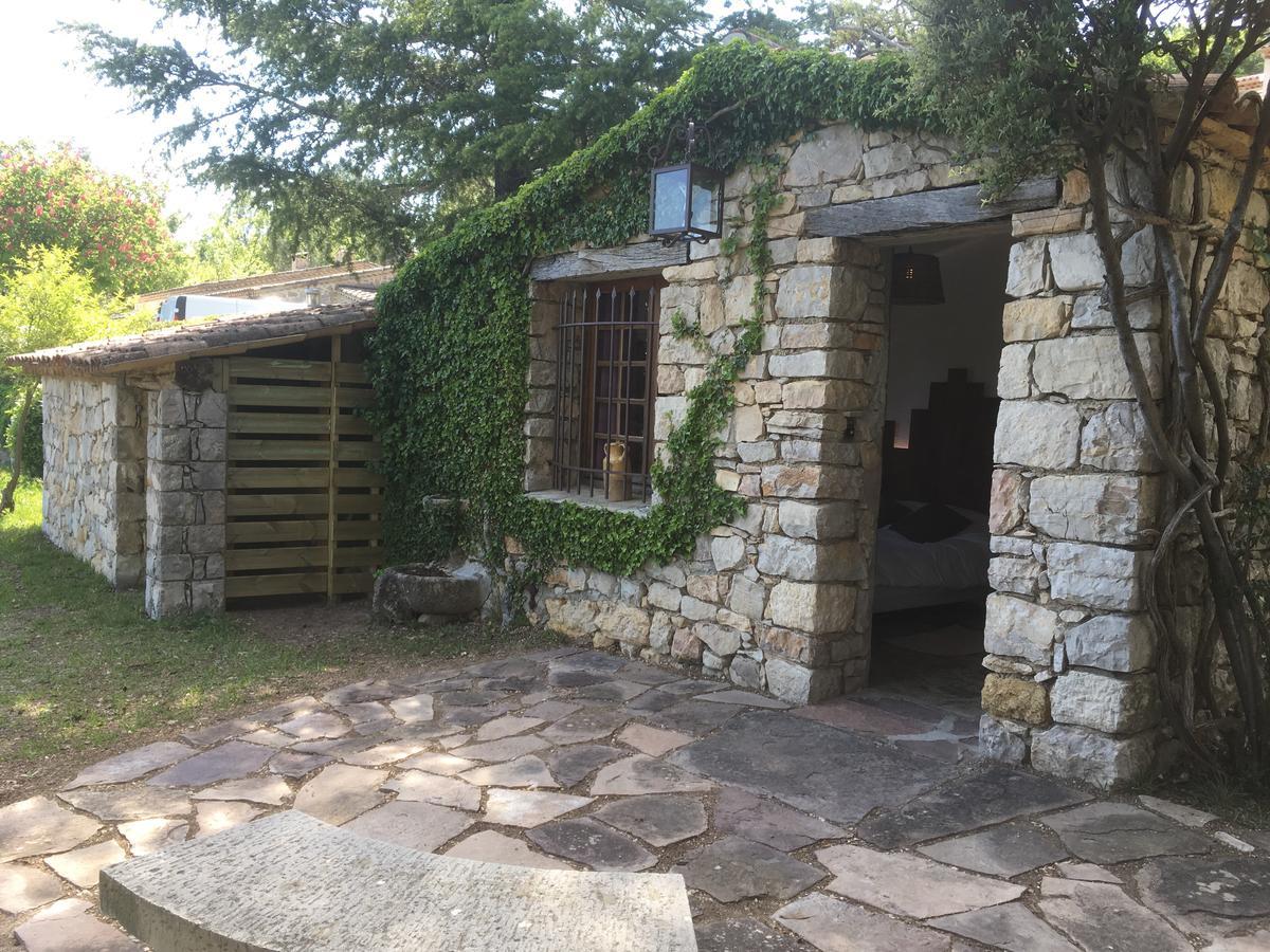 Les Chambres Du Restaurant Le Castellaras - Teritoria Fayence Luaran gambar
